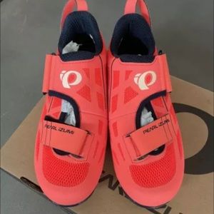 PEARL IZUMI WOMENS SHOES W TRI FLY SELECT V6 TRIATHLON NAVY FIERY CORAL NEW
